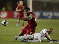 MK体育-西亚卡姆爆冷击败加拿大队，回归赛场引爆全场！的简单介绍